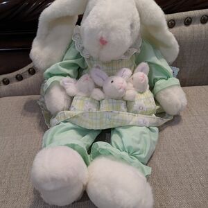 Vintage 1996 Easter Bunny Shelf Sitter Plush w/ Baby Bunnies Green Pastel Decor